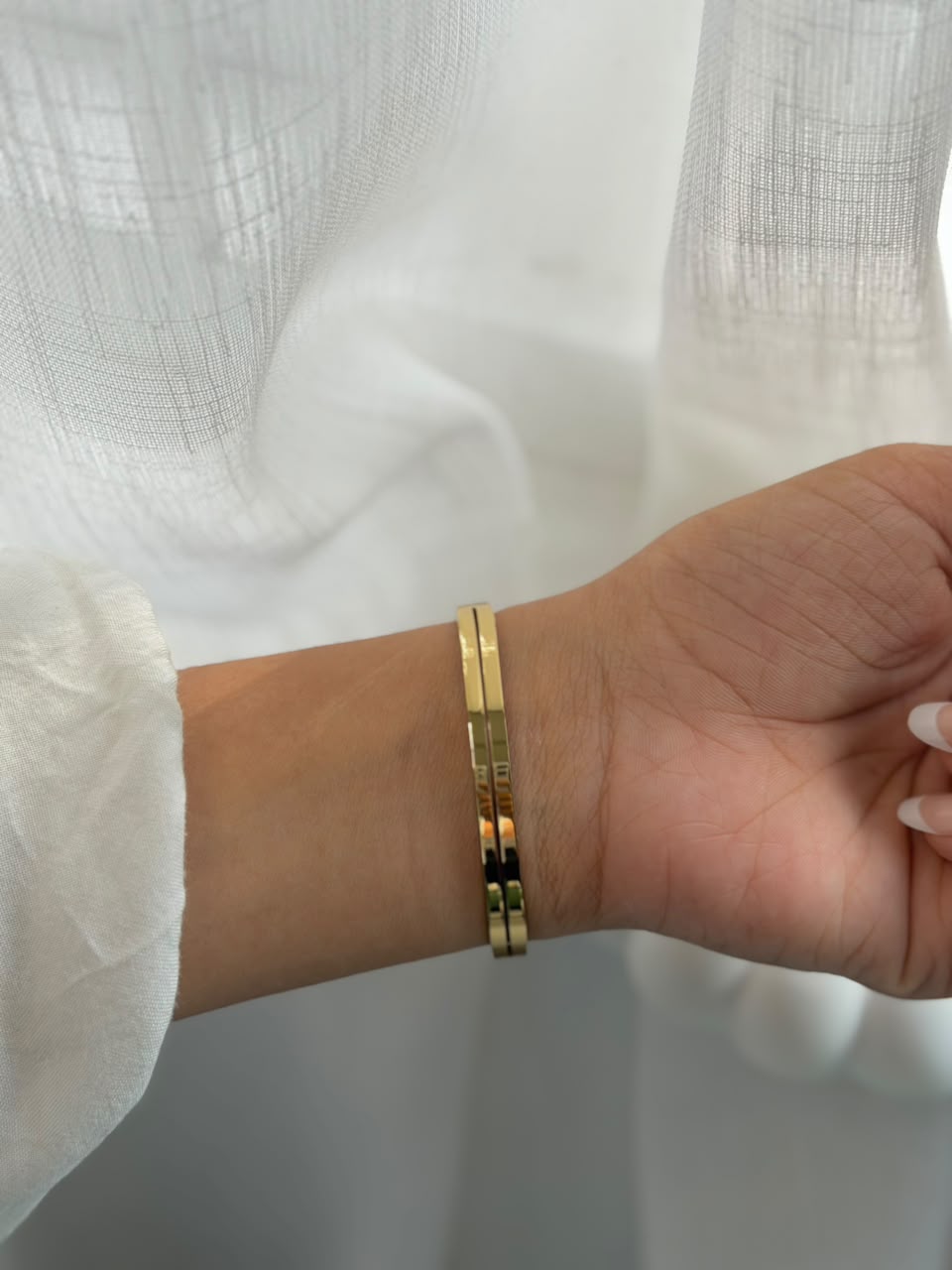 Aureon Zaveri Bros Bangle Bracelet