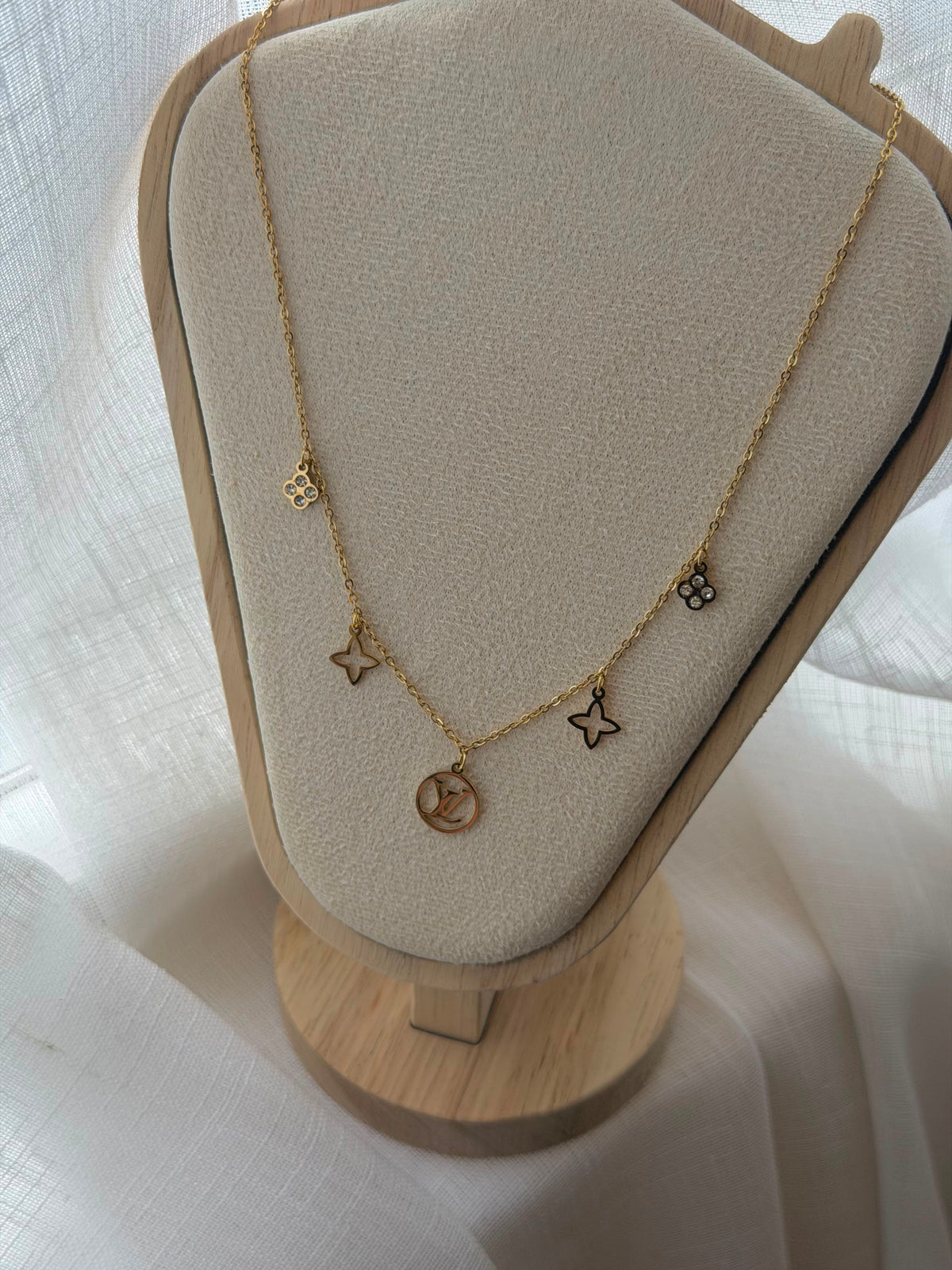 Aureon LV Blooming Supple necklace