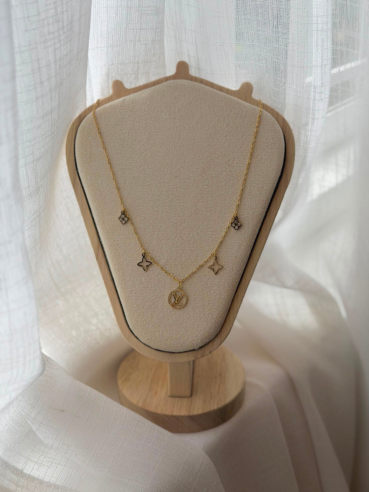 Aureon LV Blooming Supple necklace