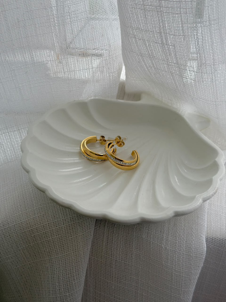 Aureon Twist Gold Hoop Earring