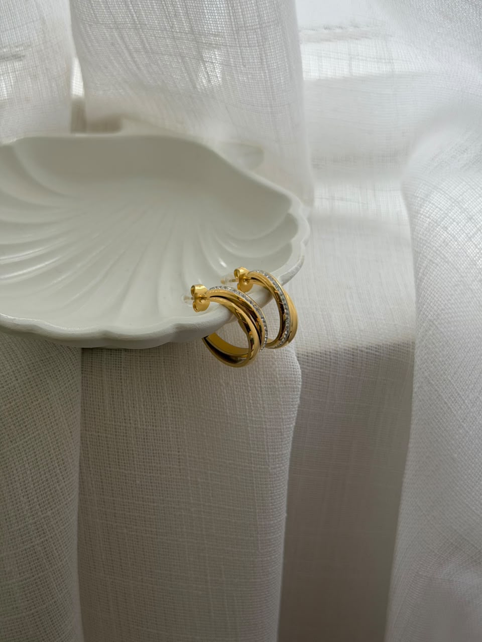 Aureon Twist Gold Hoop Earring