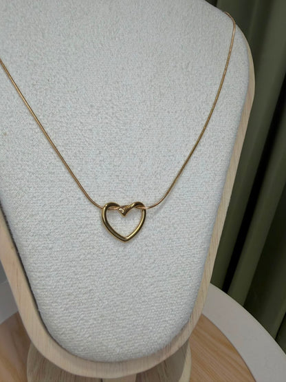 Aureon Everlasting Bond Heart Necklace