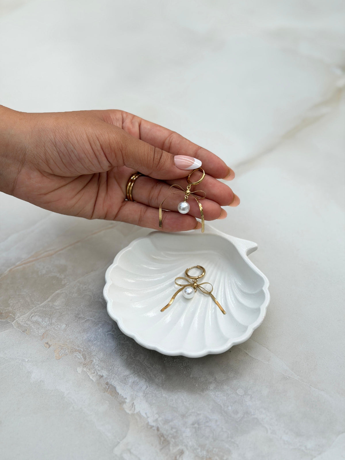 Aureon Pearl Beaded Snake Earring